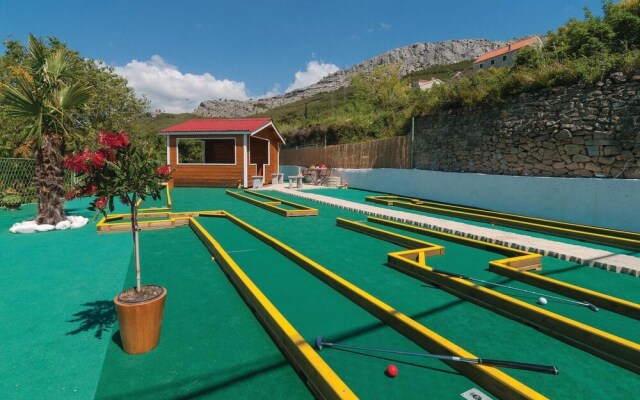 Awesome Home in Kucine Solin with Hot Tub, WiFi & 7 Bedrooms