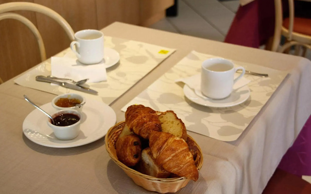 Logis Hôtels - Chez Terrassier - Hôtel et Restaurant