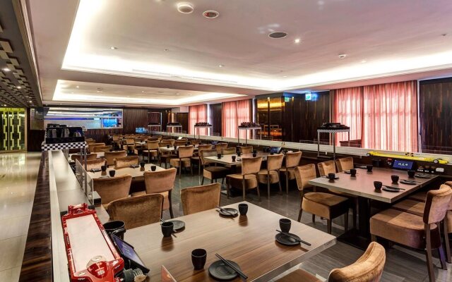 Golden Tulip - Aesthetics