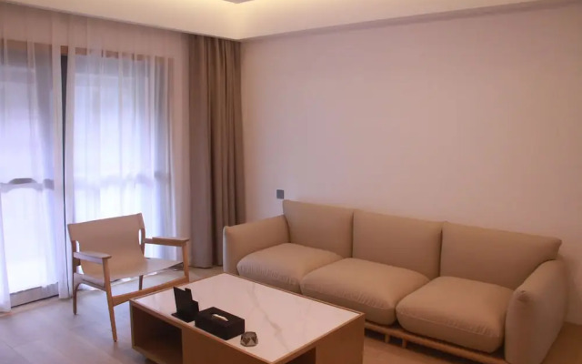 Pipaxi Hotel