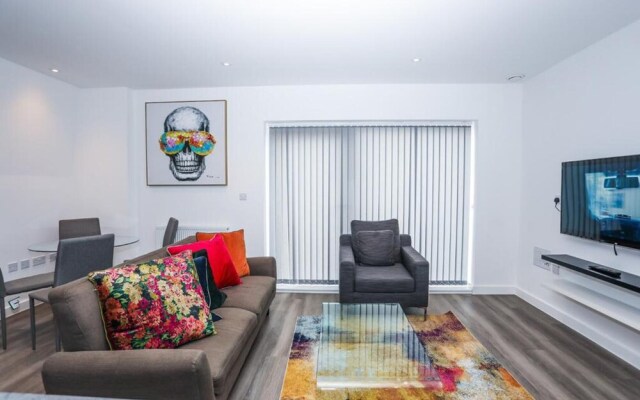 Immaculate 2-bed Apartment in London