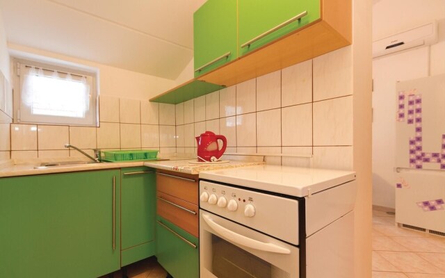 Amazing Apartment in Vodnjan With 3 Bedrooms