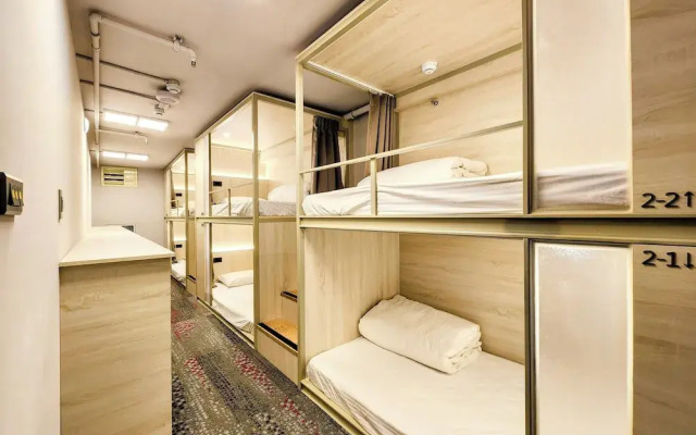 Just Live Hostel