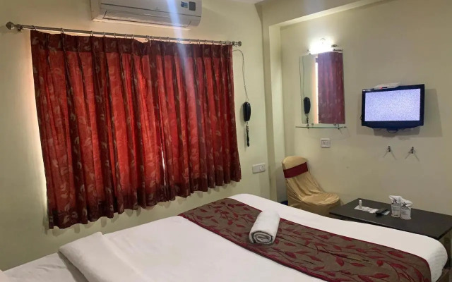 Hotel Mansarovar Luxury Business Hotel
