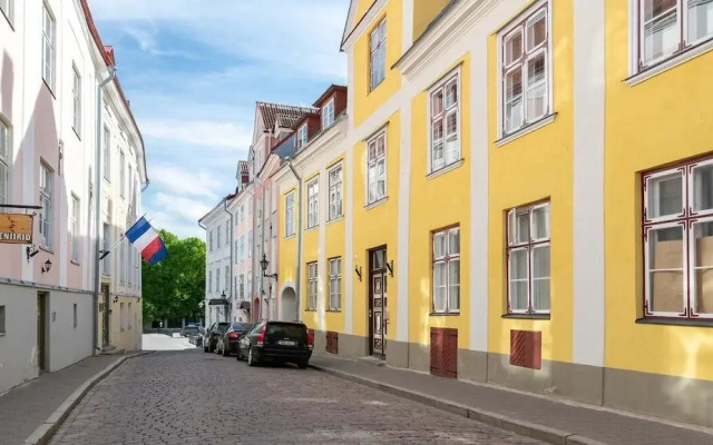 Toompea Castle 2-Storey Unique Apartment