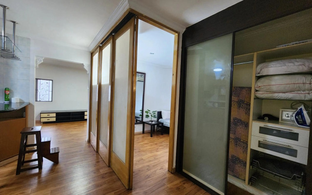 Own Private Jucuzzi POOL inside Sri Petaling Hse