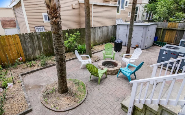 Ellie's Island Retreat