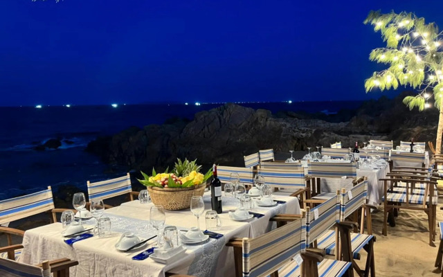 Rubeach Hotel & Resort