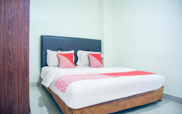 Hotel O Angkatan 45 Near Istana Gubernur Formerly Maleo Hotel