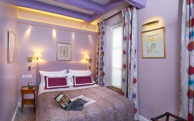 Le Relais Montmartre