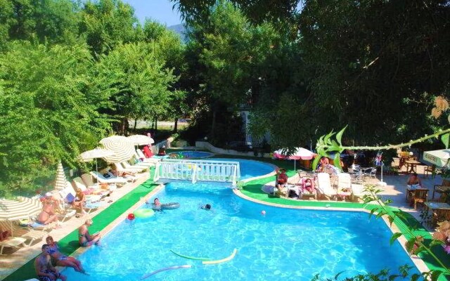 Cinar Apart Hotel