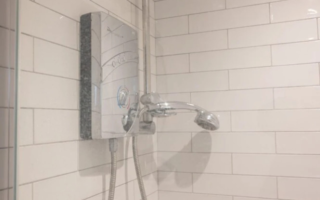 Dealhouse Apartments 11