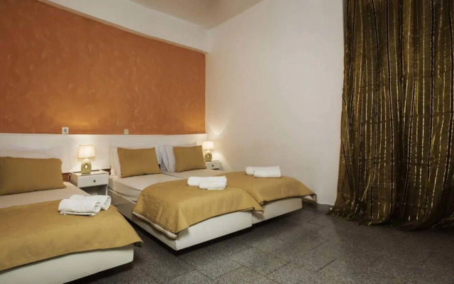 Ikaros Hotel