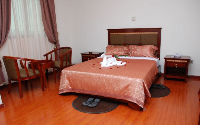 Addis Amba Hotel