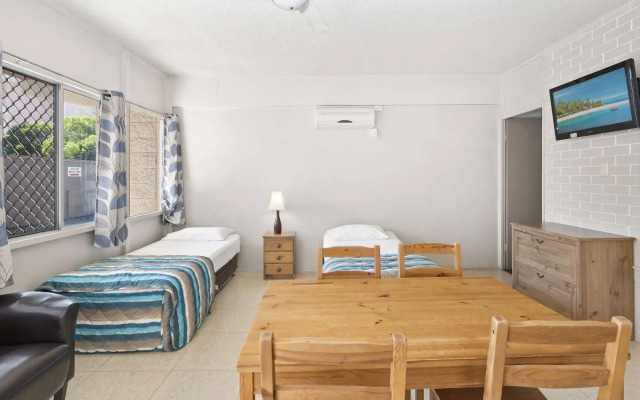 Browns at Broadbeach Motel