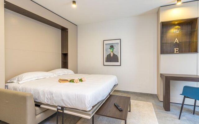 Icon H 306 Suite Micro-living