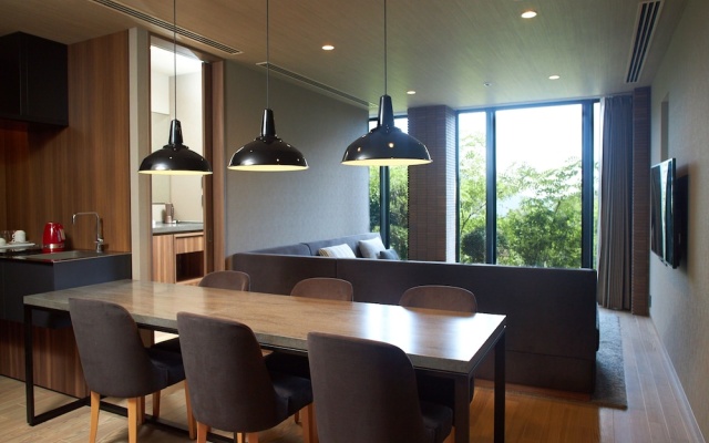 Condominium C 사진 2