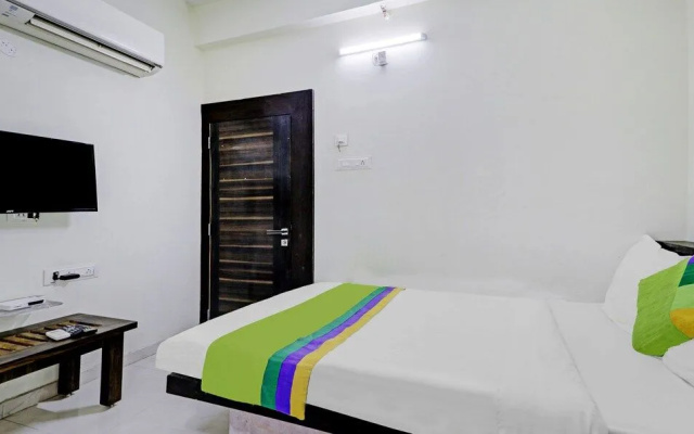 Treebo Trend Hotel Krishna