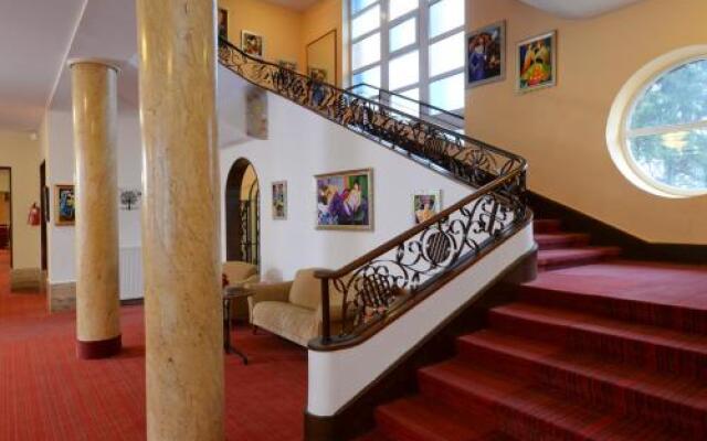 Hunguest Grandhotel Galya****