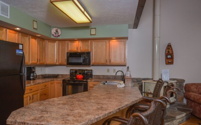 Majestic View 3 Bedroom Townhome