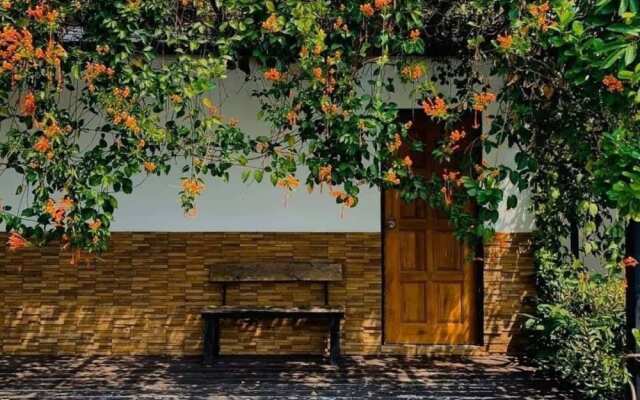 Kayom House