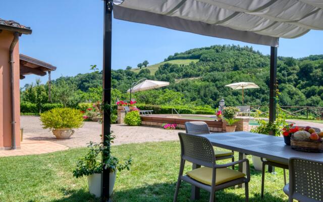Serene Holiday Home in Urbino with Private Pool
