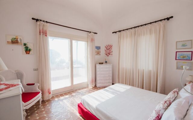 Panoramic Villa near Blue Grotto