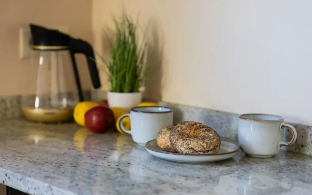 Apartment Near Stokłosy by Renters