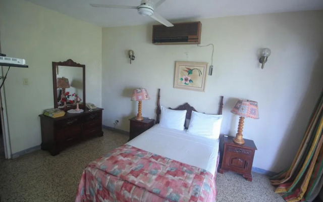 Sahara dela Mer Inn