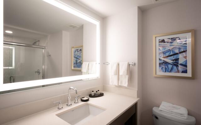 Crowne Plaza Albany - The Desmond Hotel by IHG