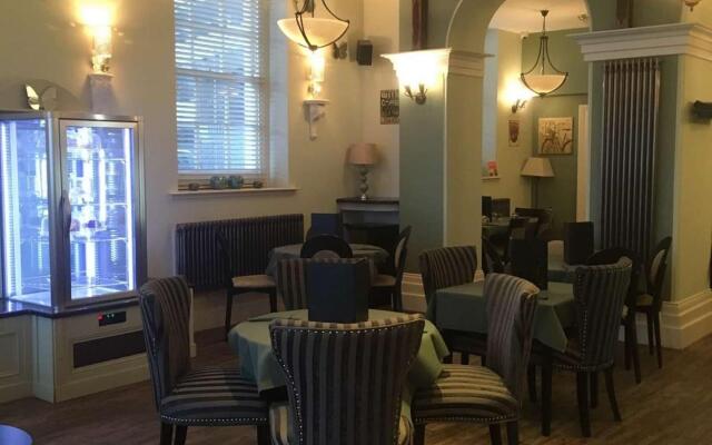 Ship Leopard Hotel – No Children