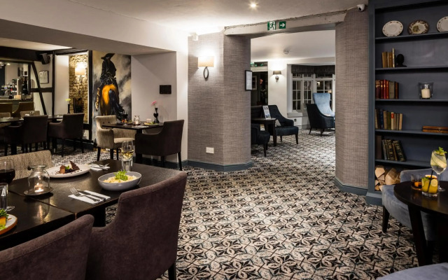The Holt Hotel