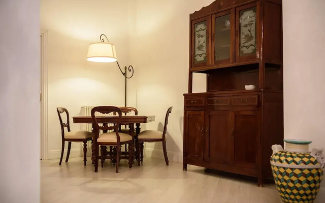 Palazzo Dello Spagnolo Suite