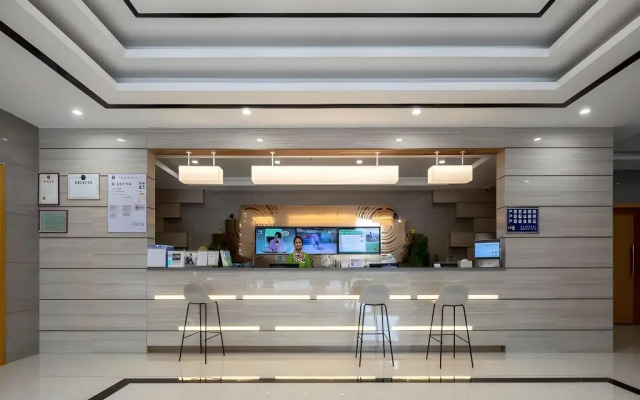 GreenTree Inn Changzhou Menghe Town Chengfeng Building