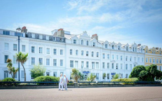 Somerset Hotel