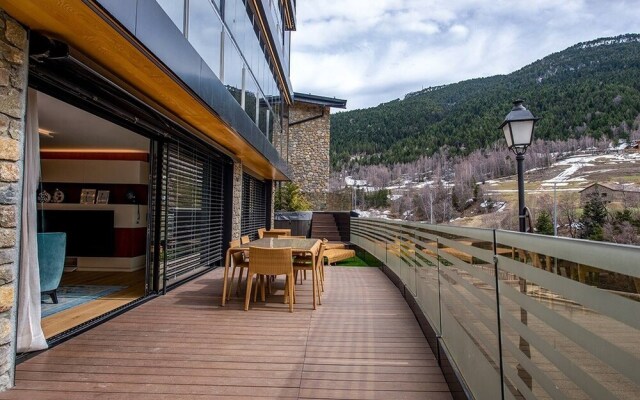 Luxury Apartment With Private Jacuzzi