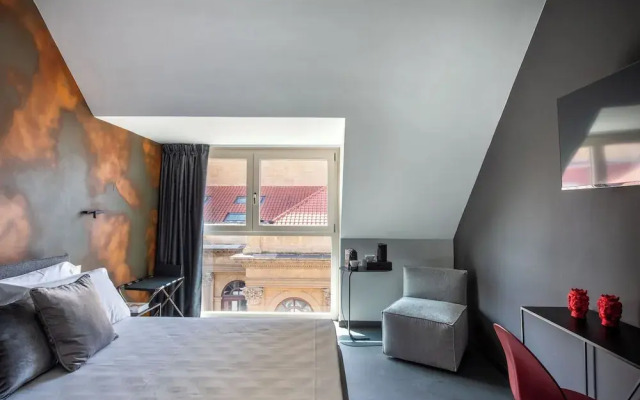 Massimo Foyer 53 by Wonderful Italy