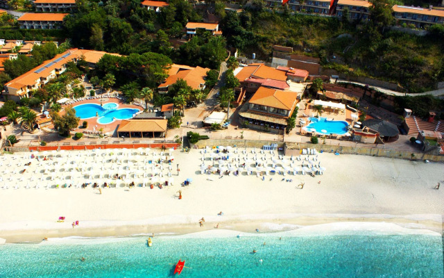 FV Hotels Baia Tropea Resort