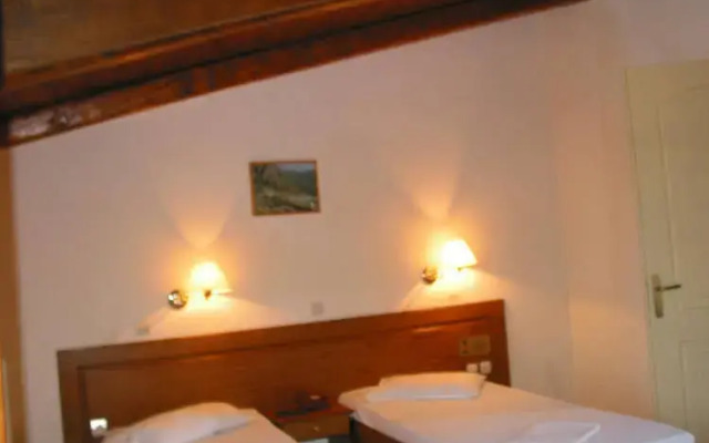 Phaethon Hotel