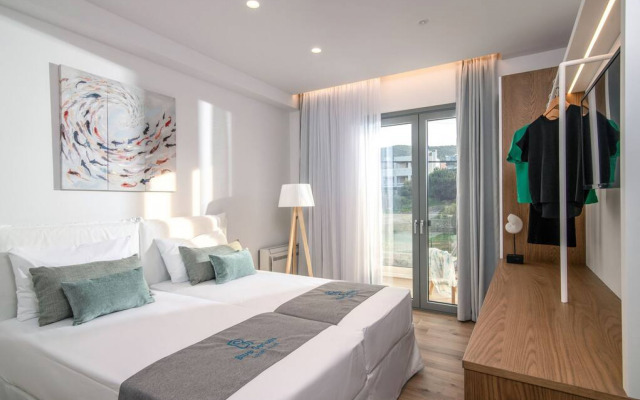 Blue Senses Villas Next to the Beach Heated Pool