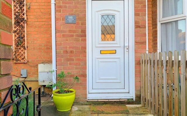 Bedford Road Garden Apartment