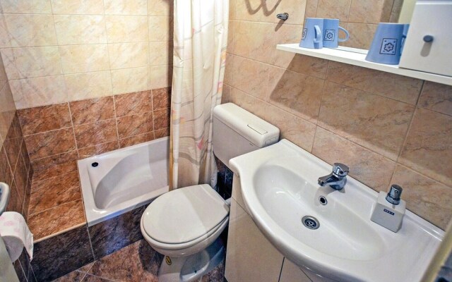 Nice Home in Makarska With Wifi and 0 Bedrooms