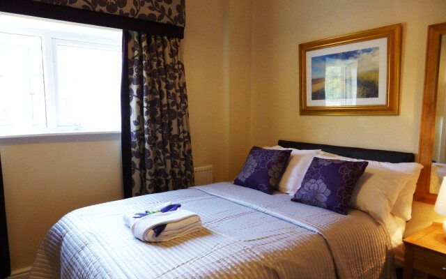 Bailey Ground Lodge
