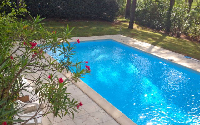 Holiday Home Eden Parc