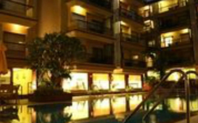 Deltin Suites