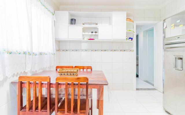 GB46 Maravilhosa Casa com 4 Suítes com Piscina Privativa em Guarajuba