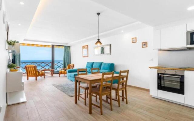 Neptuno ocean front suite