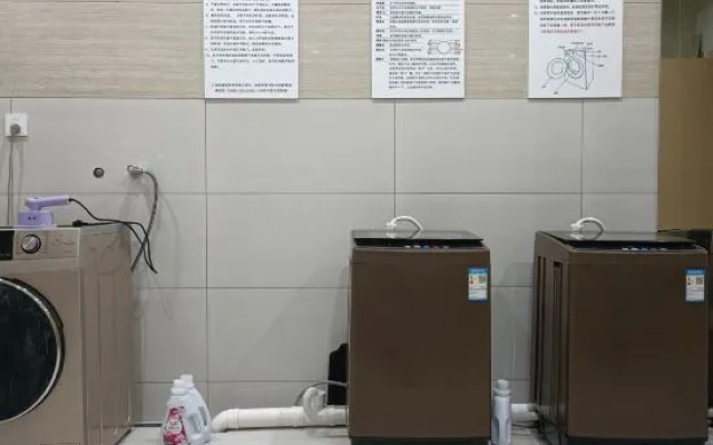 Shengtong Hotel