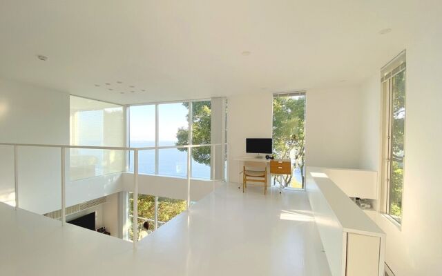 Atami Hamada House