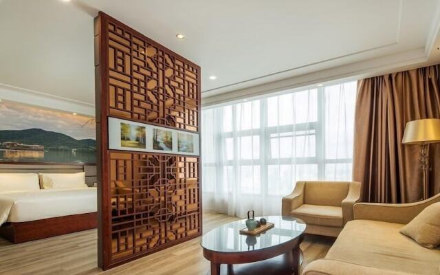 Atour Hotel (Hangzhou Binjiang Binwen Road)